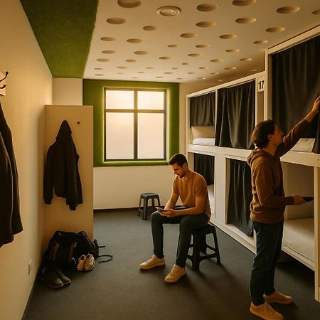 Coworking Balance Hotel Valencia Bagian luar foto